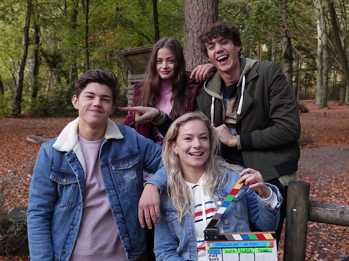 Brugklas - De tijd van m'n leven - GIRLSLABEL