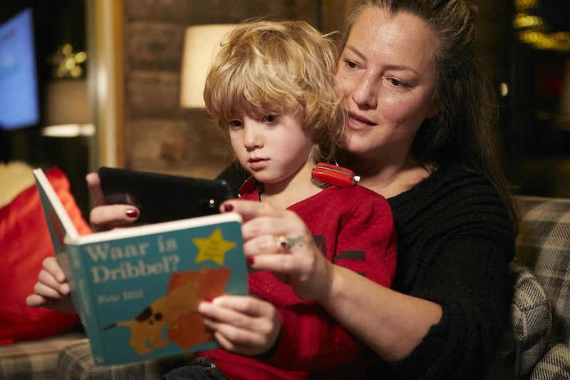 Storysign app, StorySign_Children-with-App_7_Netherlands