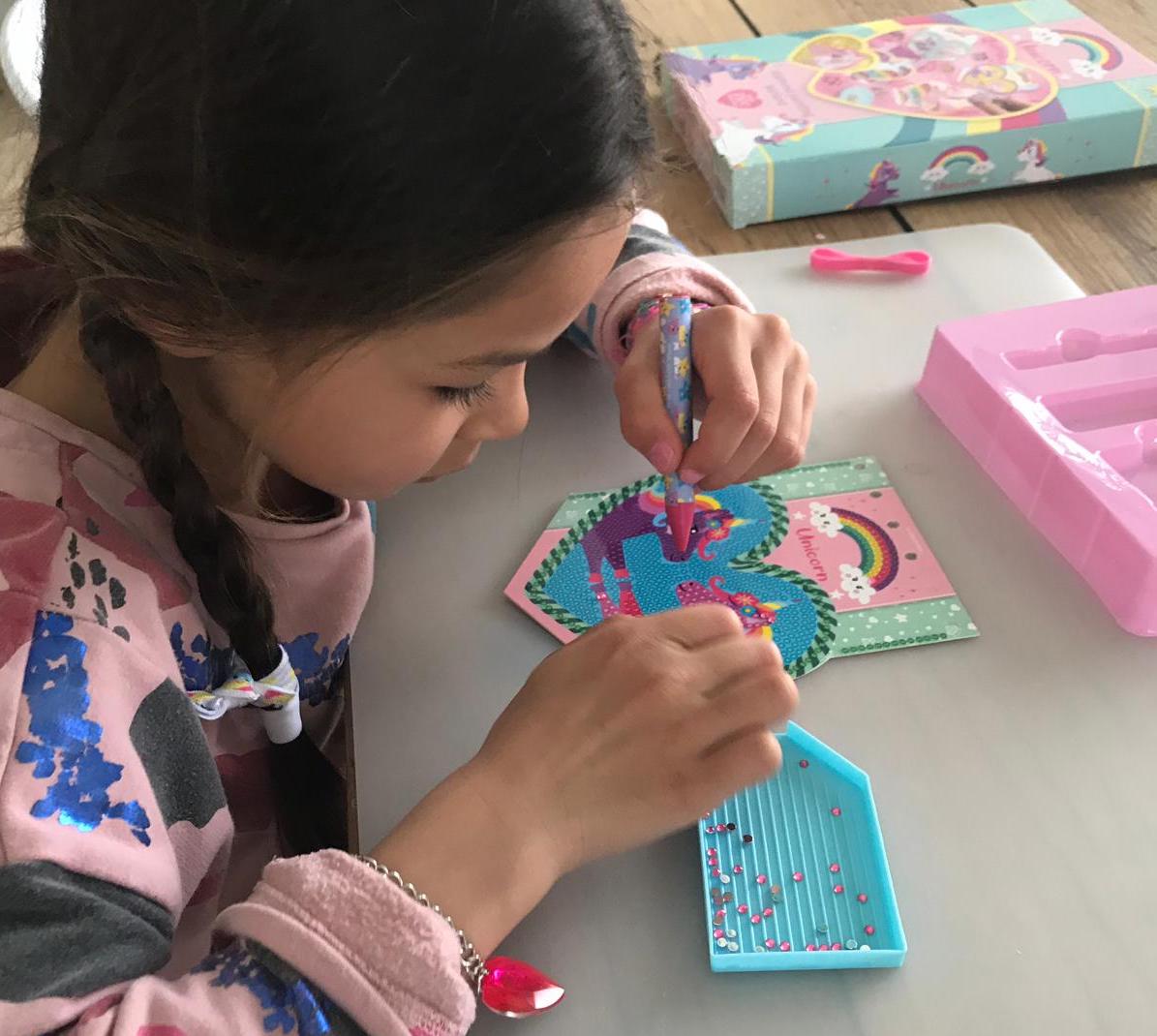 totum knutselset, knutselen met diamond painting, diamond painting unicorn