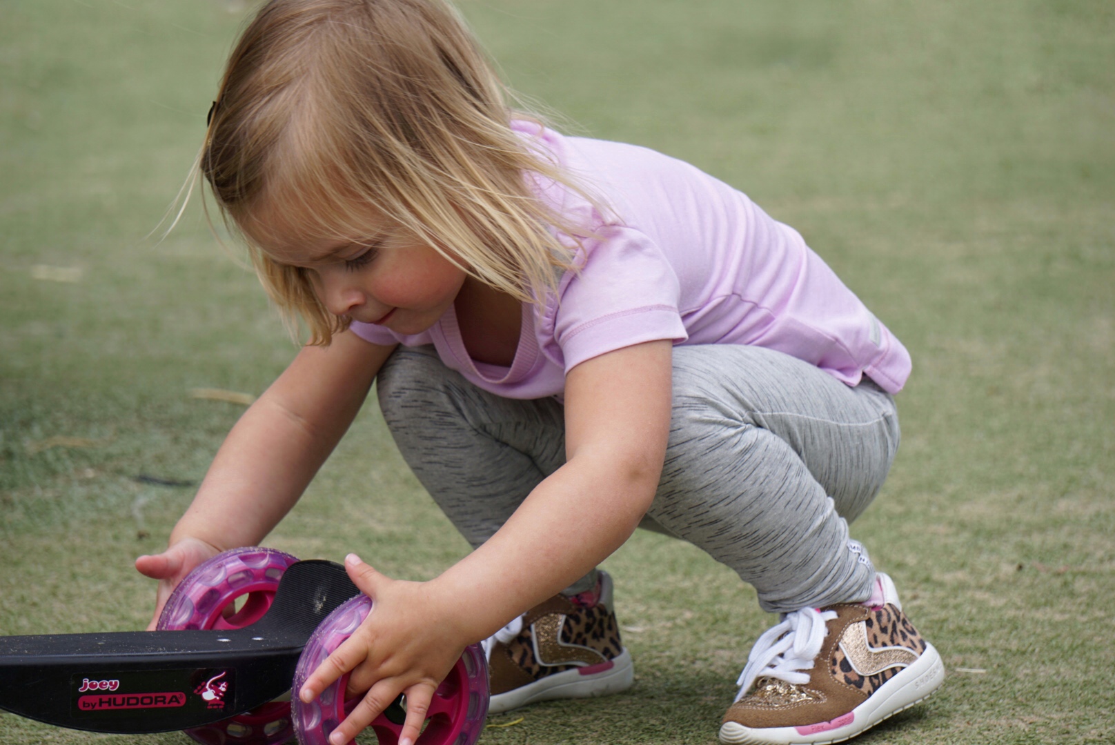 sneakers dierenprint, shoesme sneakers, shoesme meisje, testmoeder schoenen, meisjesschoenen, kinderschoenen review