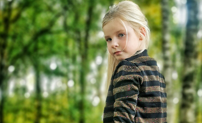 flared broek voor meisjes, girlslabel, kindermodeblog, kindermode review, indian blue jeans winter 2019-2020, hippe meidenbroek