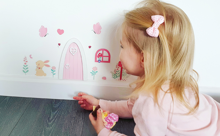 elfendeurtje, a little lovely company, girlslabel, sprookjes deurtje, girlslabel review, leuk voor meisjes, meisje 4 jaar