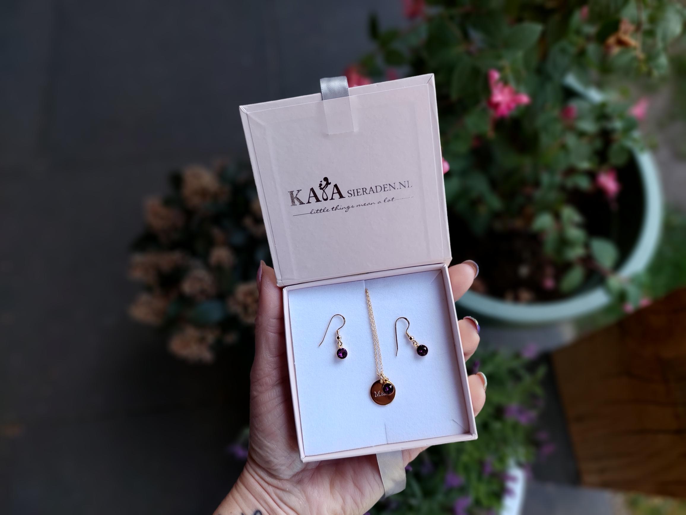 moederdag cadeau kaya sieraden mama girlslabel ketting oorbellen