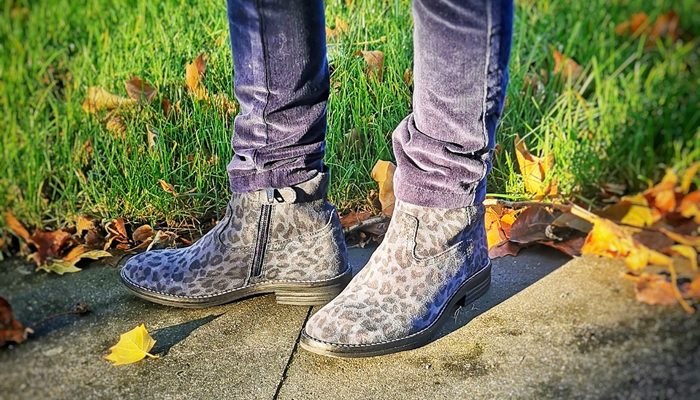 leren enkellaarsjes, laarsjes met panterprint, leren laarsjes bristol, leren laarsjes kind